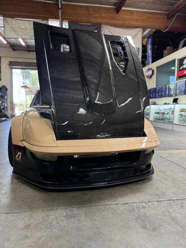280ZX OEM Turbo Style Vented Hood - Image 9
