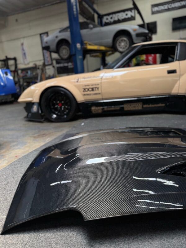 280ZX OEM Turbo Style Vented Hood - Image 5