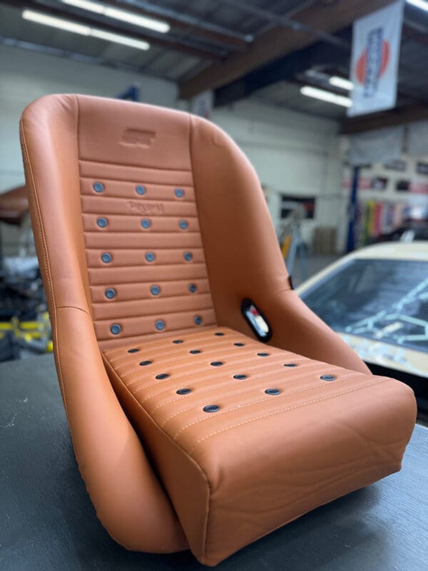 ST Bucket Seats - Image 16