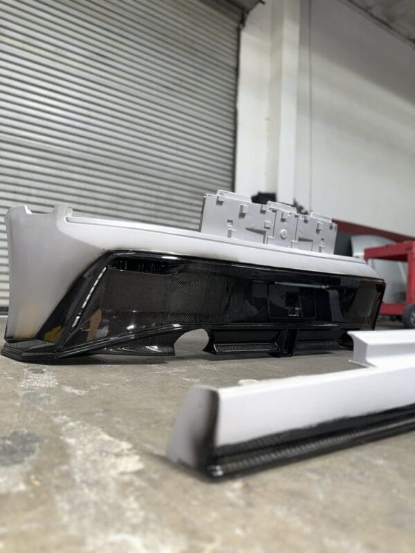 RZ34 NISMO Z STYLE BODY KIT 2023+ - Image 2